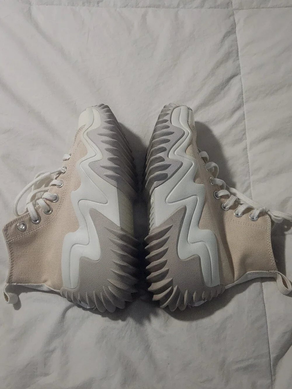 Converse Run Star Motion High Light Twine Size 6 Womens 4.5 Mens